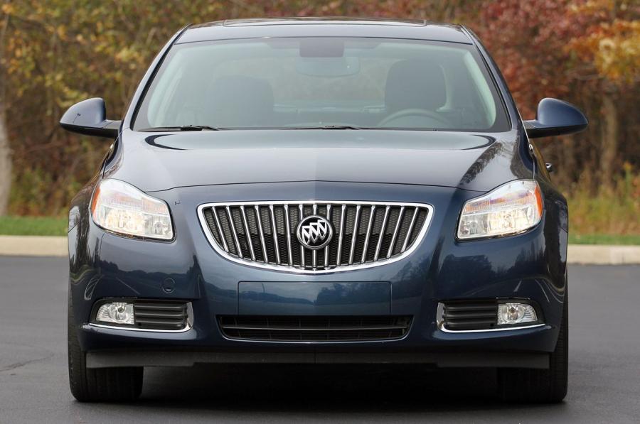  Buick Regal CXL 2011 года  (фото 6 из 47)